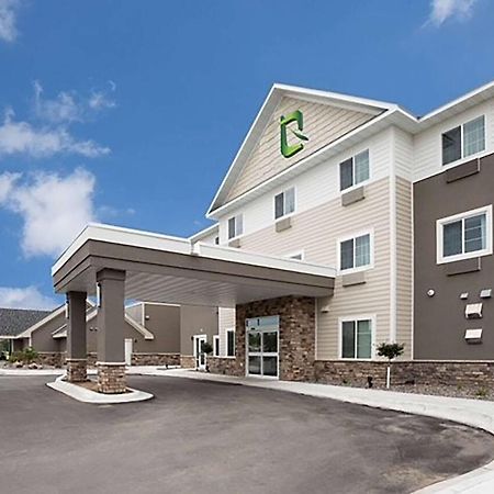 Little Crow Resort & Conference, Trademark By Wyndham Spicer Extérieur photo