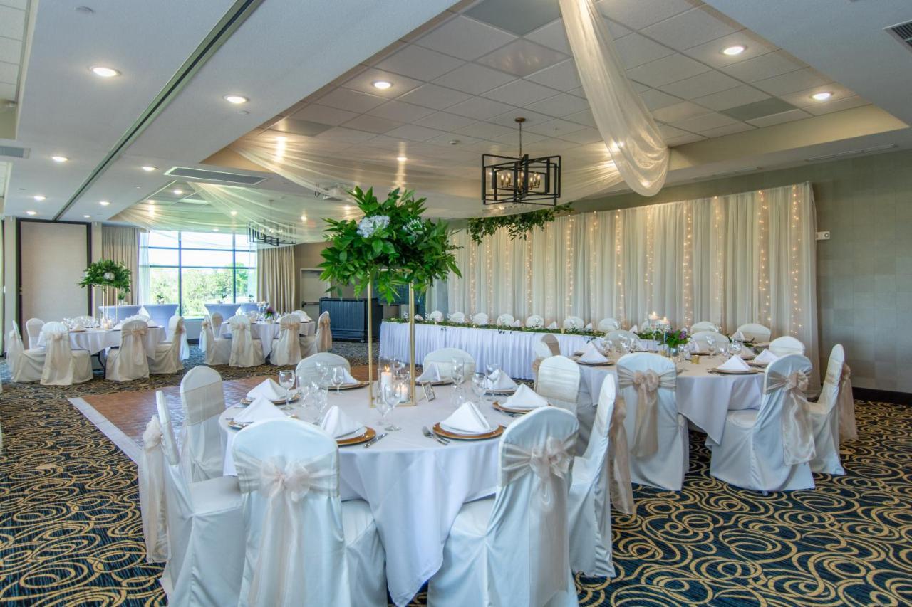 Little Crow Resort & Conference, Trademark By Wyndham Spicer Extérieur photo