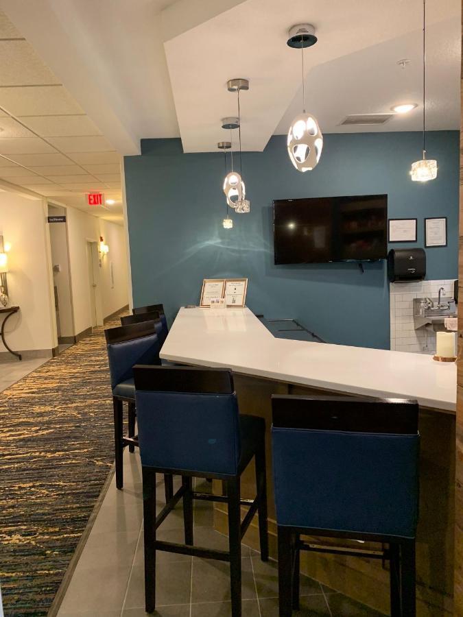 Little Crow Resort & Conference, Trademark By Wyndham Spicer Extérieur photo